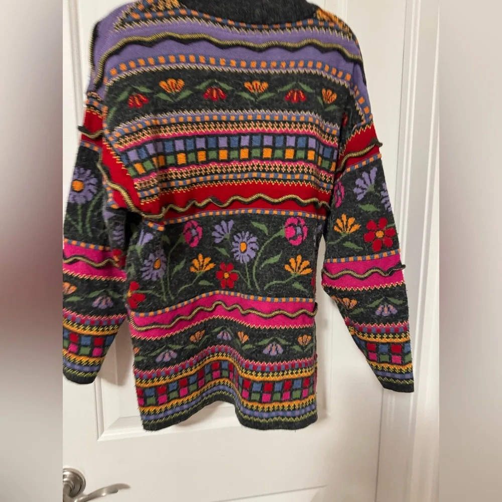 Vintage wool blend Colorful Patterned Women's Sweater - Picture 2 of 4